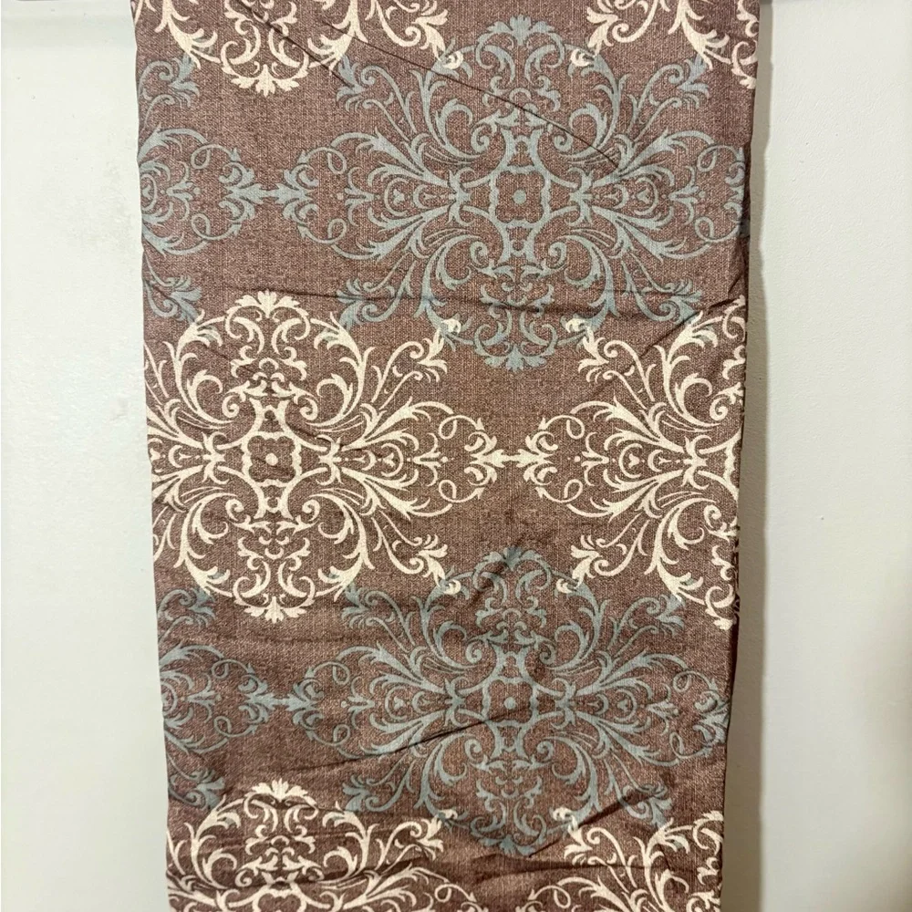 Brown and Cream Patterned curtain panel Blackout curtain - Picture 3 of 6